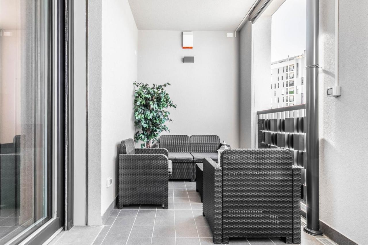 Apartament Harmony House - Rho Fiera 6Min - Free Parking - Terrace Mediolan Zewnętrze zdjęcie